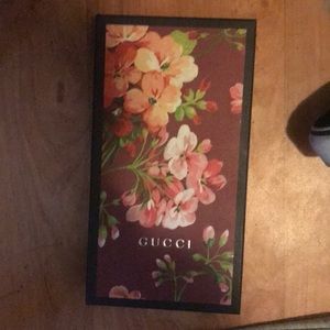 Authentic Brand new Gucci wallet